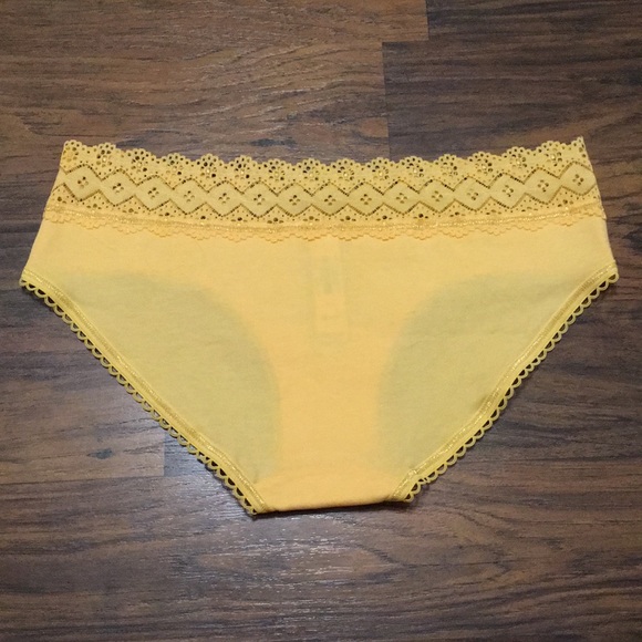 NWT VS Yellow Lace-Waist Hiphugger, S - Picture 2 of 5